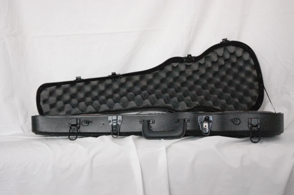 Open Top view of Vintage Black 4/4 Violin Case by Nacho Bizness